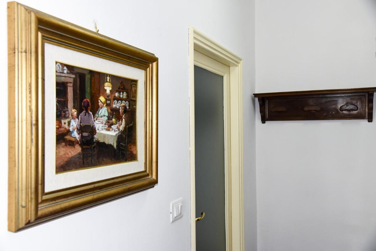 Katiuscia'S Little Corner Apartment Специя Екстериор снимка