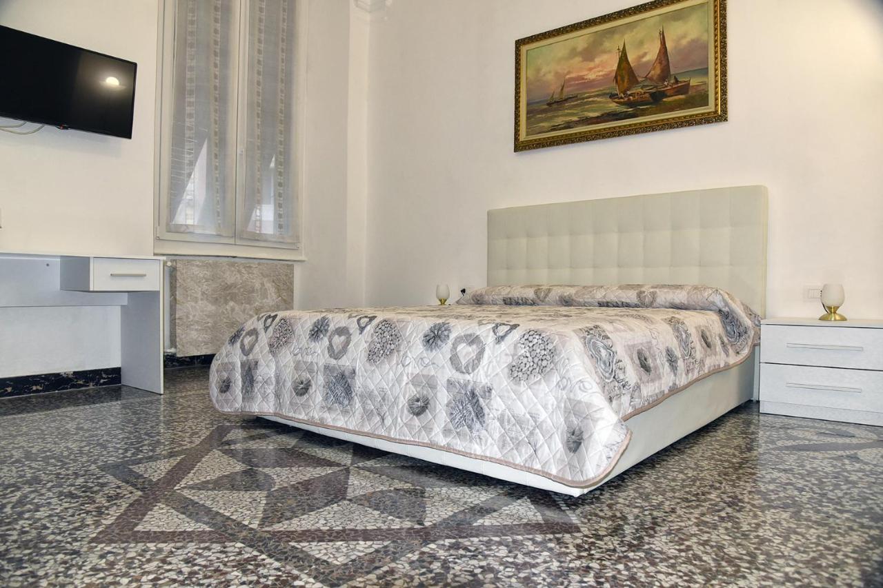 Katiuscia'S Little Corner Apartment Специя Екстериор снимка