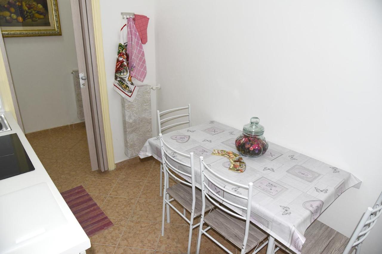 Katiuscia'S Little Corner Apartment Специя Екстериор снимка